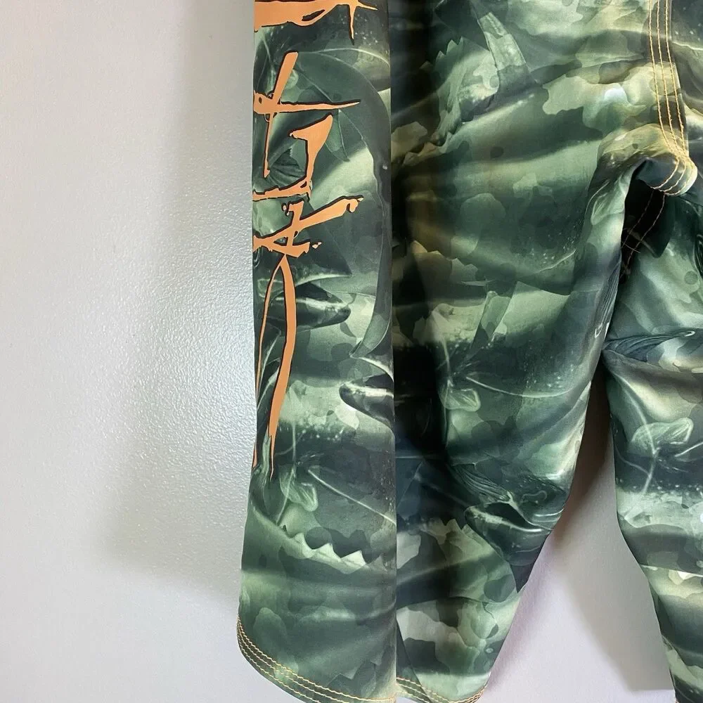 SALT LIFE Men Board Shorts 32 Vapor Stretch SLX-QD Cargo Pocket Fish Print Camo